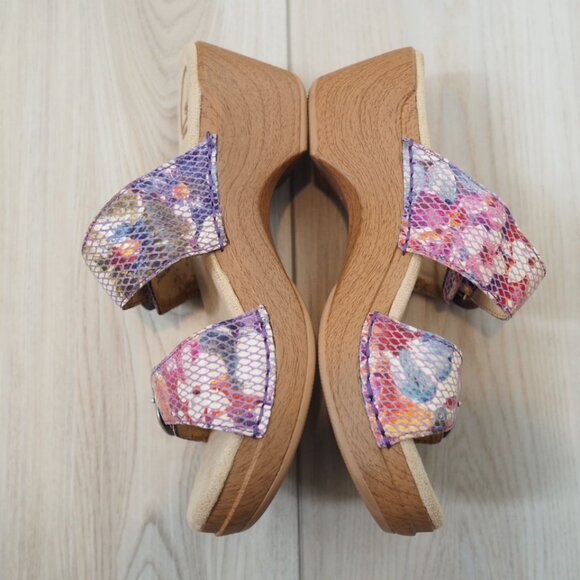 Dansko Sophie Women's Colorful Buckle Floral Snakeskin Sandals Size 37 US 6.5 - Picture 4 of 14